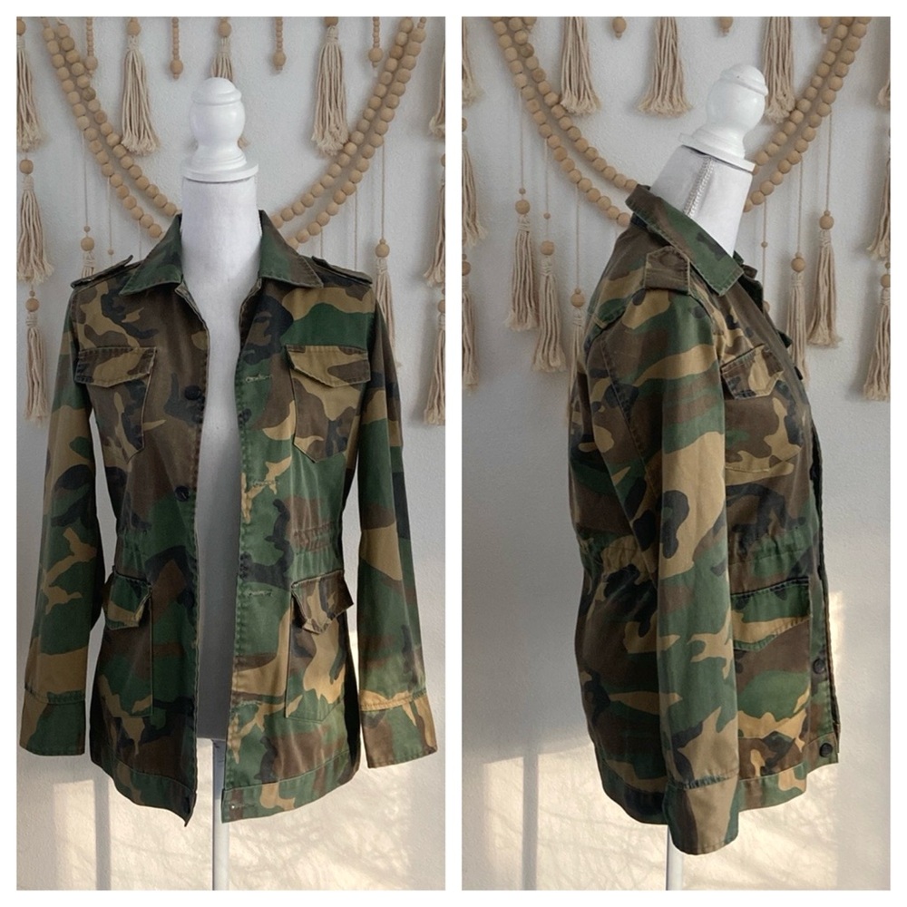 Urban Outfitters camo utility jacket green brown tan military cargo shacket xs